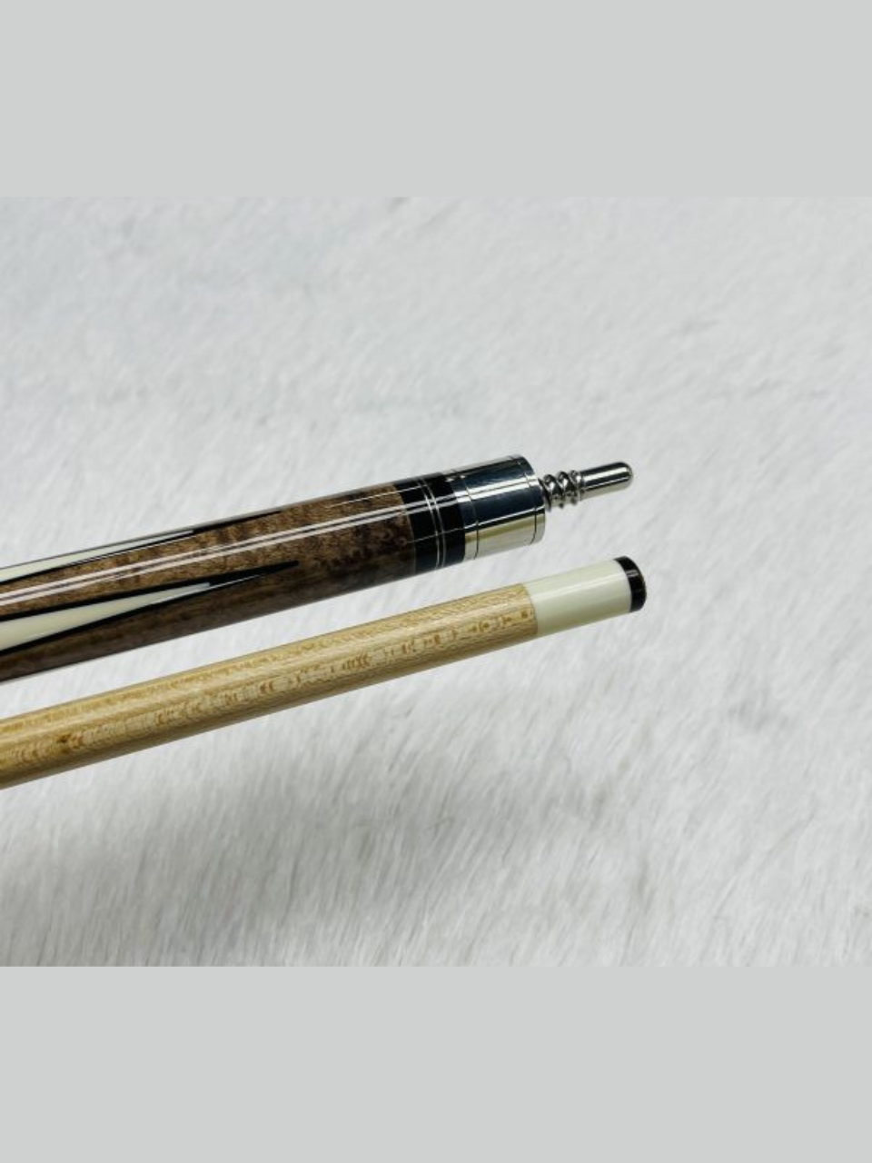 Cơ bida lỗ Universal 30C-V