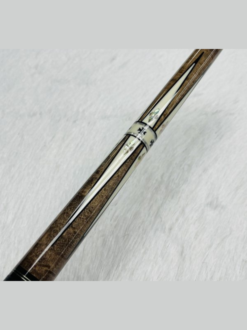 Cơ bida lỗ Universal 30C-V