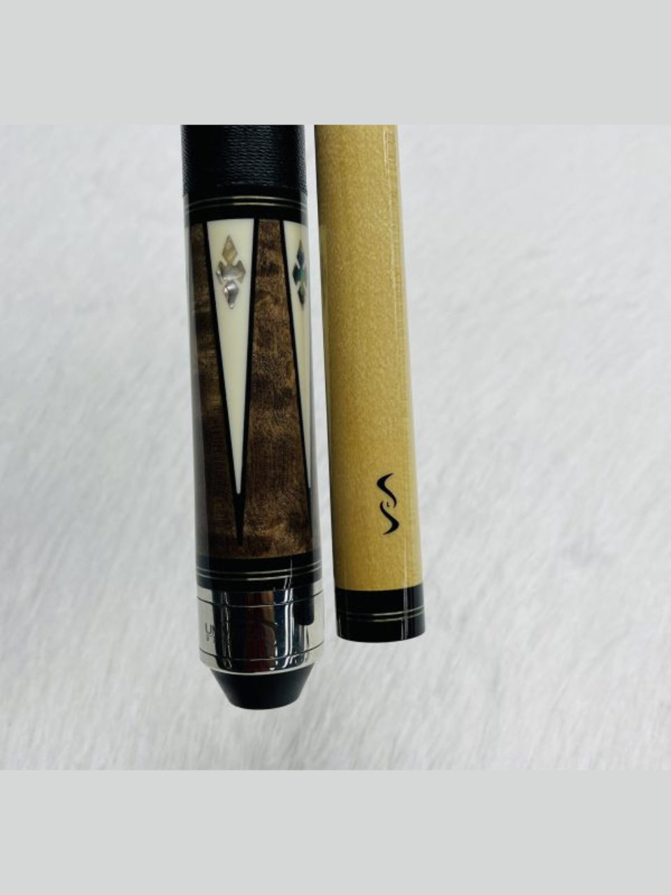 Cơ bida lỗ Universal 30C-V