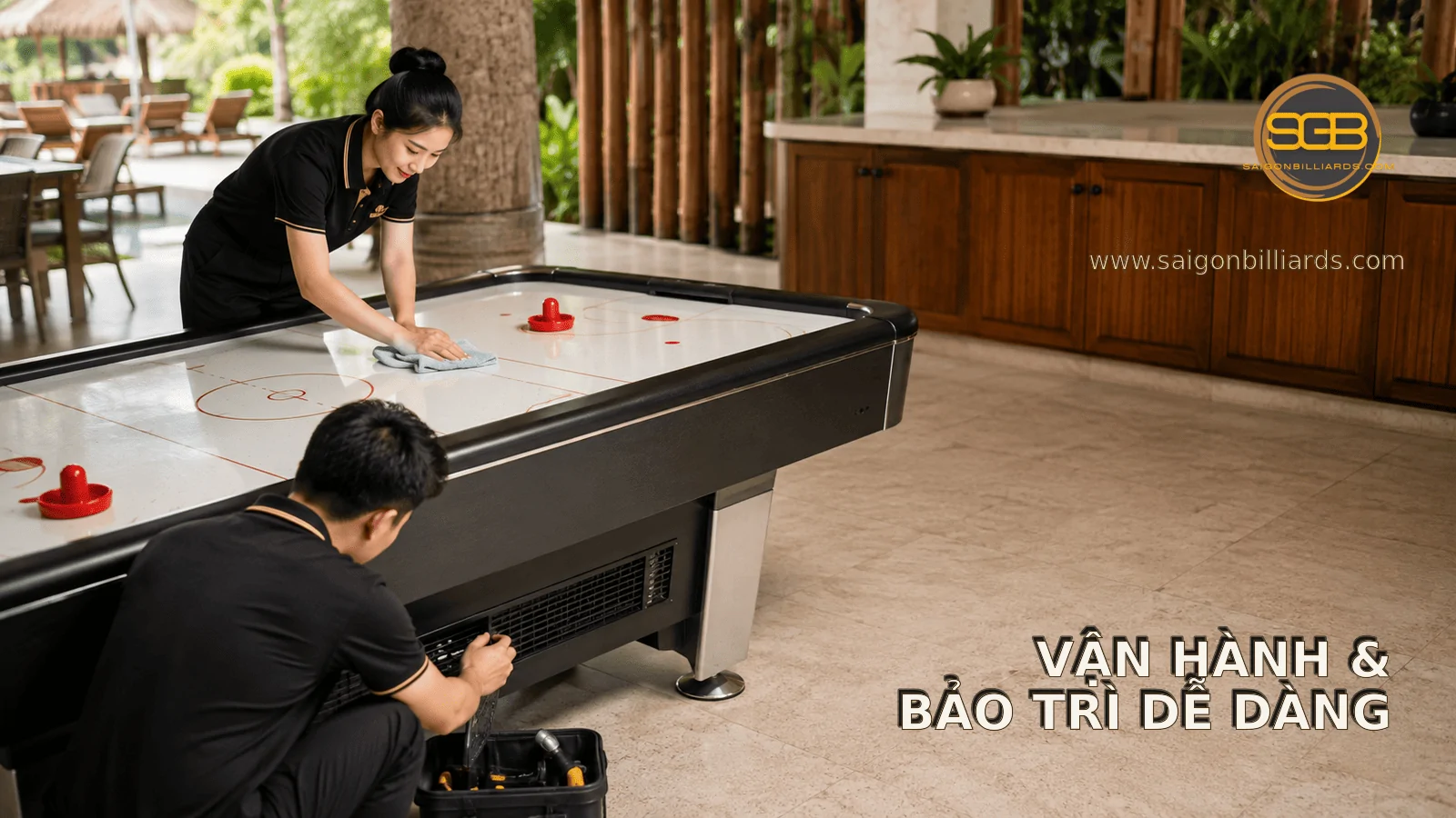vận h&agrave;nh v&agrave; bảo tr&igrave; b&agrave;n air hockey trong kh&aacute;ch sạn