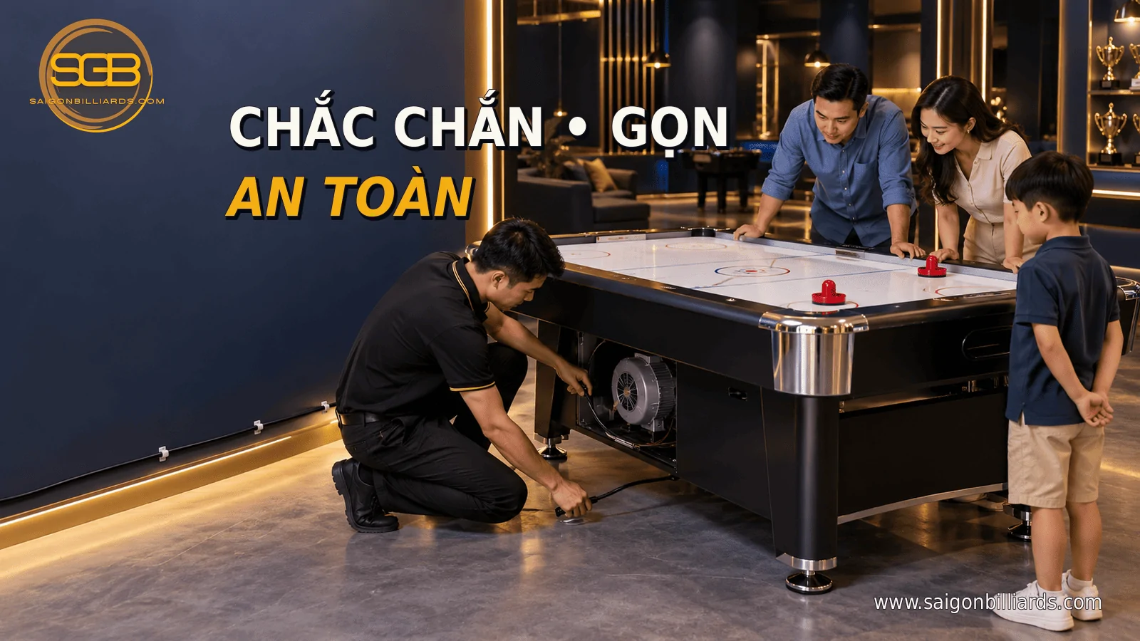 kiểm tra độ chắc chắn v&agrave; an to&agrave;n của b&agrave;n air hockey cho trẻ