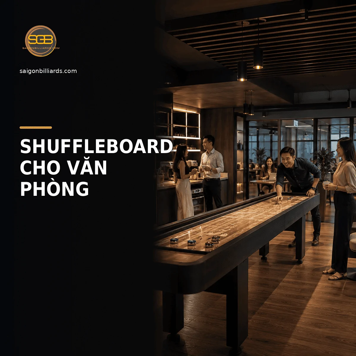 nh&acirc;n vi&ecirc;n chơi shuffleboard trong khu pantry hiện đại