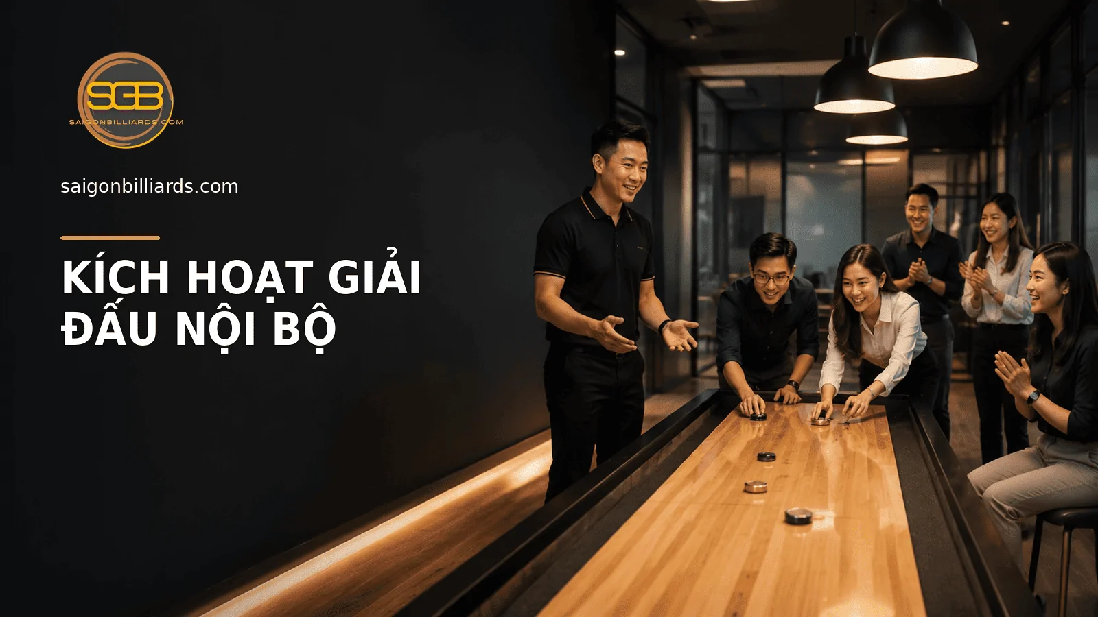 nh&acirc;n vi&ecirc;n tham gia giải đấu shuffleboard nội bộ