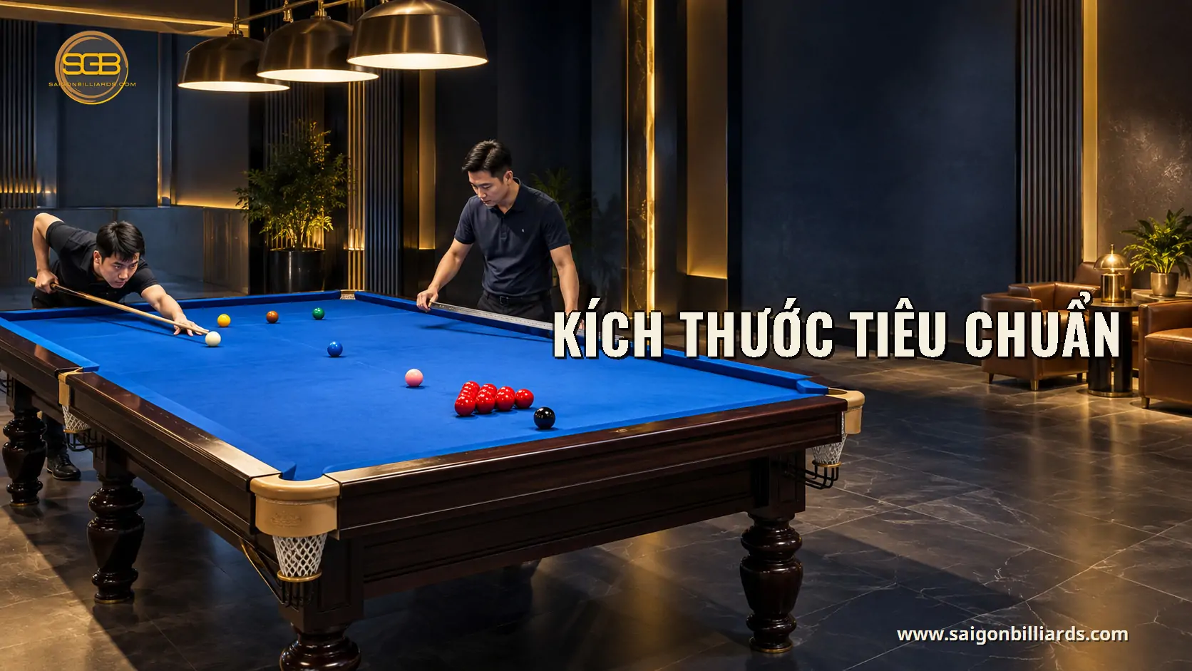 kích thước tiêu chuẩn. trong bài bàn bida snooker