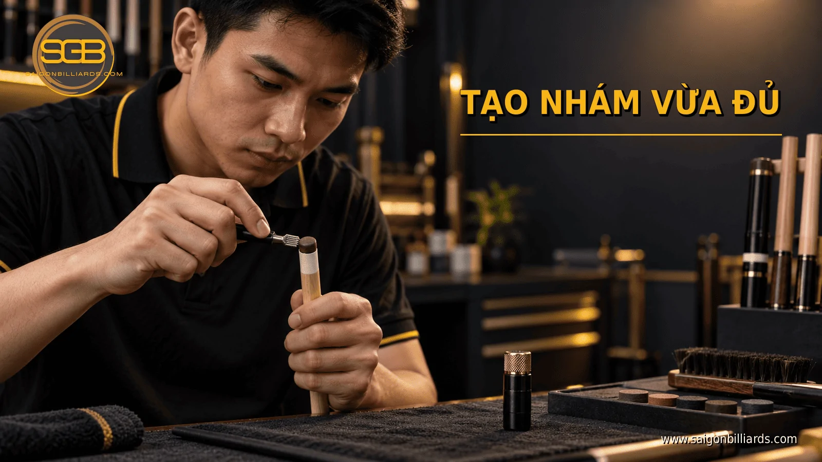 tạo nh&aacute;m đầu cơ bida bằng dụng cụ chuy&ecirc;n dụng với lực nhẹ