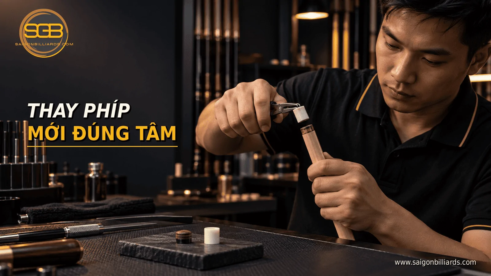 thay ph&iacute;p cơ bida bị vỡ bằng m&aacute;y tiện sửa cơ chuy&ecirc;n dụng