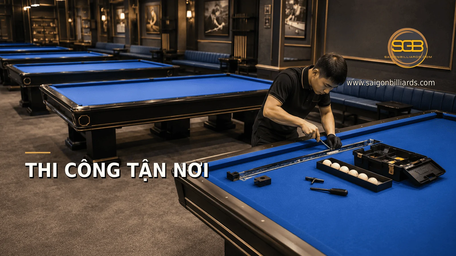 kỹ thuật vi&ecirc;n thay vải b&agrave;n bida tận nơi cho c&acirc;u lạc bộ