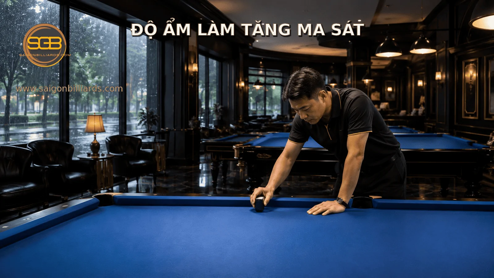 kỹ thuật vi&ecirc;n kiểm tra mặt vải trong m&ocirc;i trường ẩm