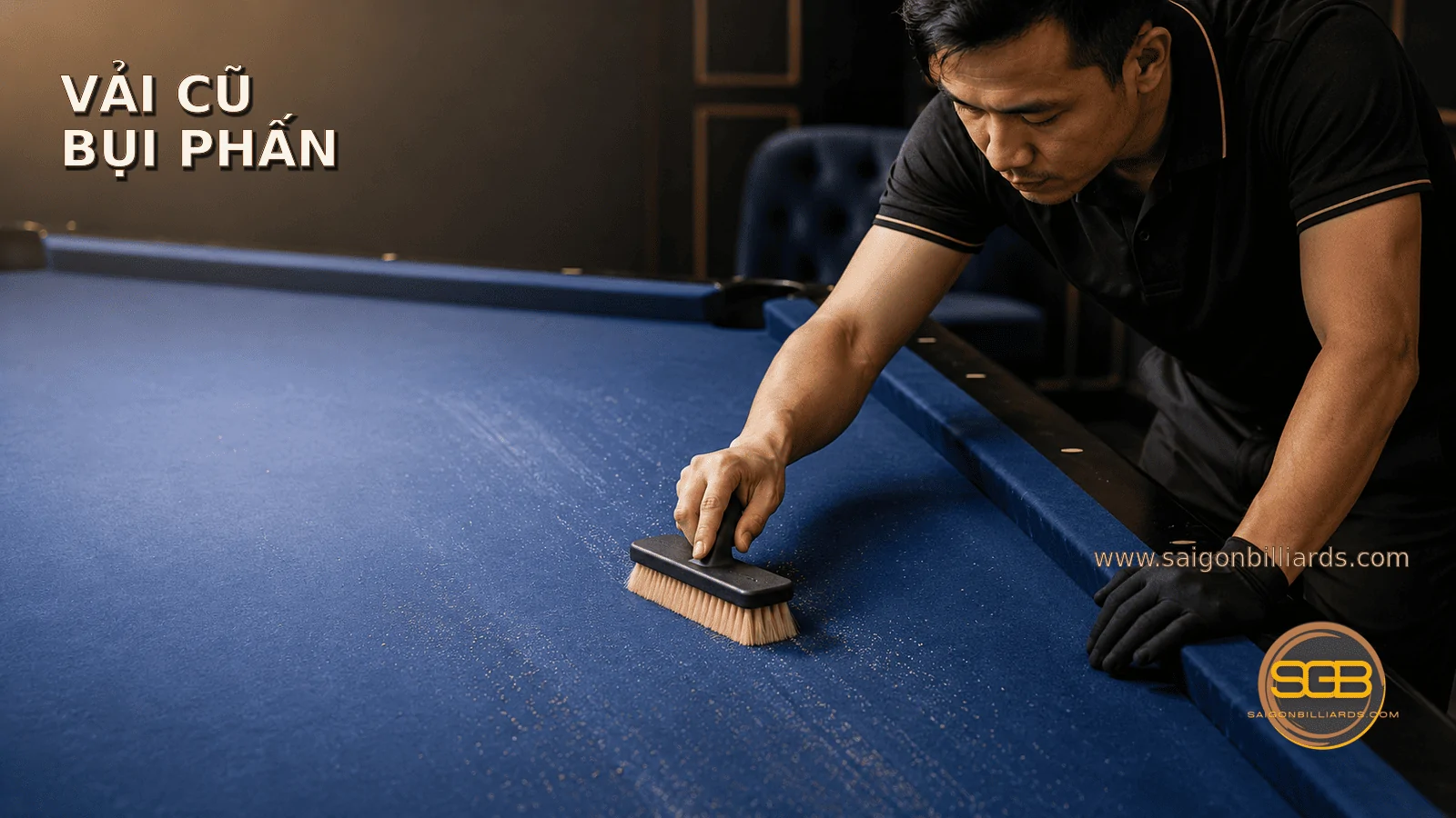 mặt vải cũ v&agrave; bụi phấn l&agrave;m bi lăn chậm